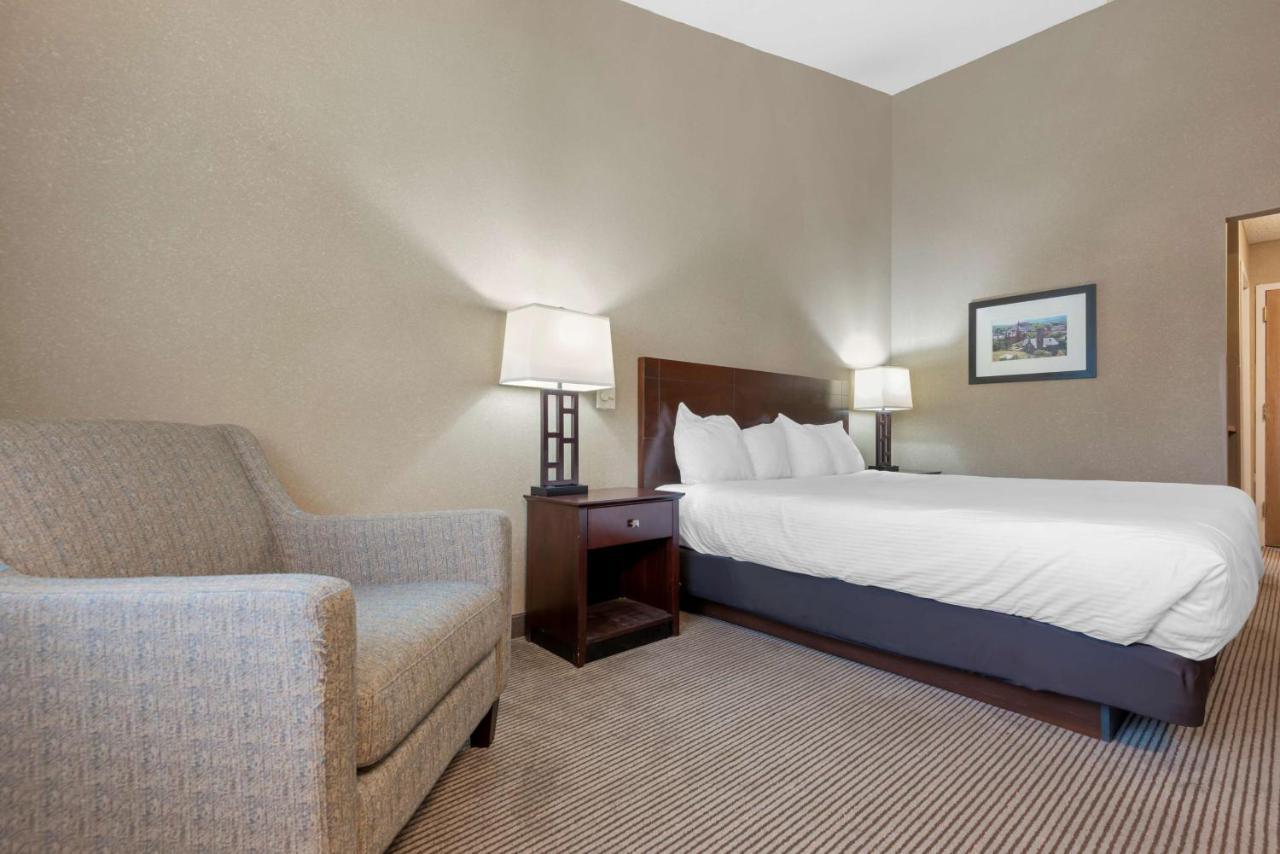 Best Western University Inn Итака Екстериор снимка
