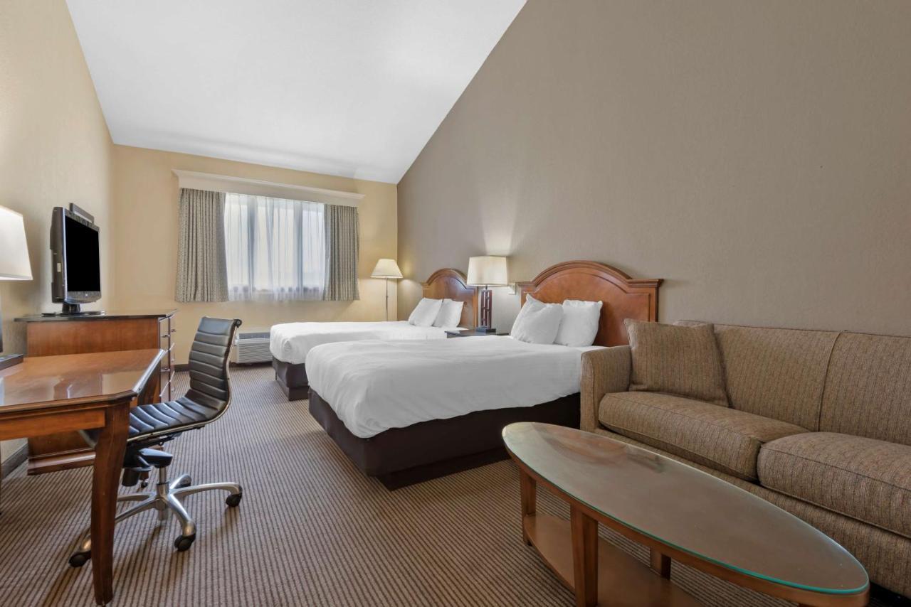 Best Western University Inn Итака Екстериор снимка