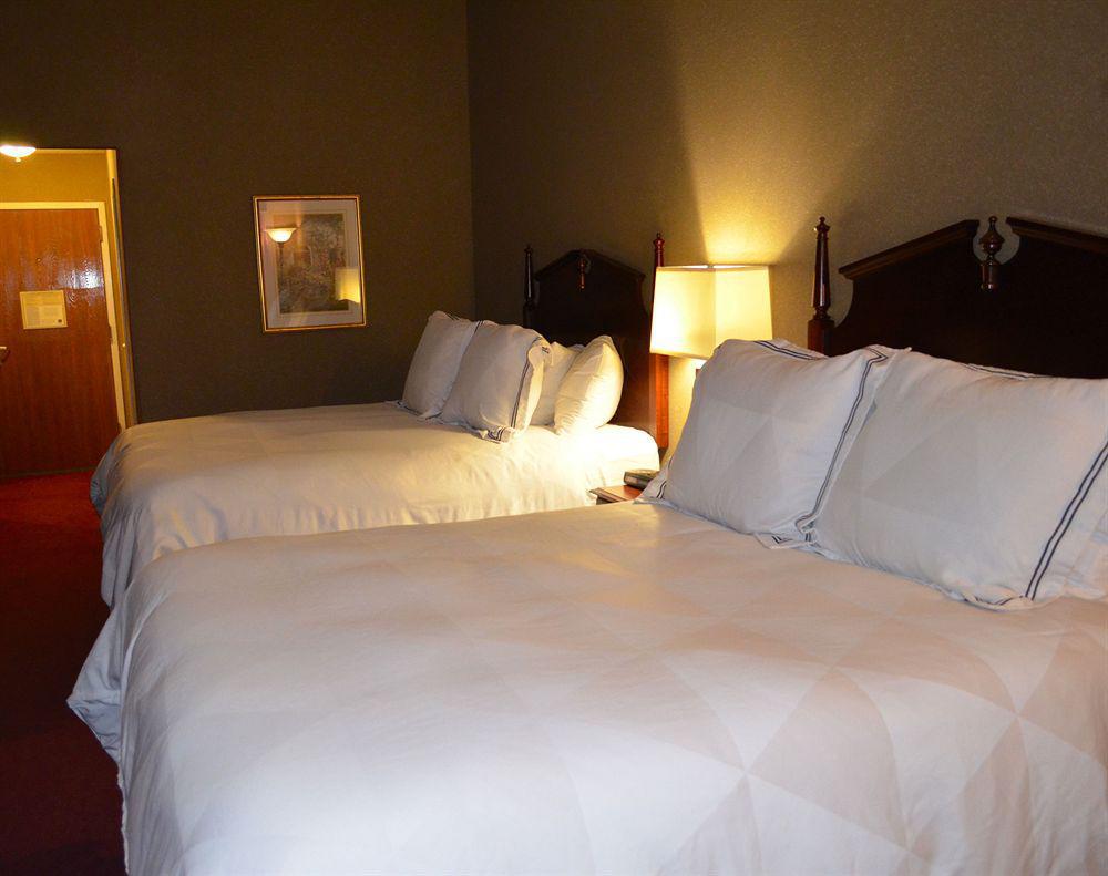 Best Western University Inn Итака Екстериор снимка