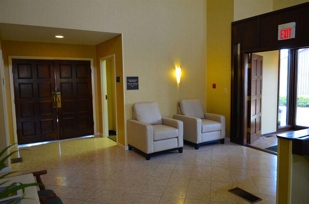 Best Western University Inn Итака Екстериор снимка